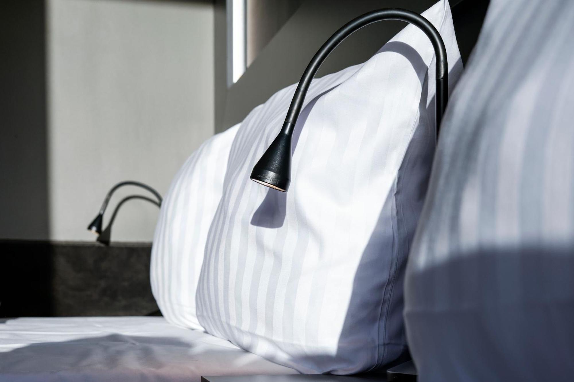 Sleephotels Cosmos Hamburg Zewnętrze zdjęcie